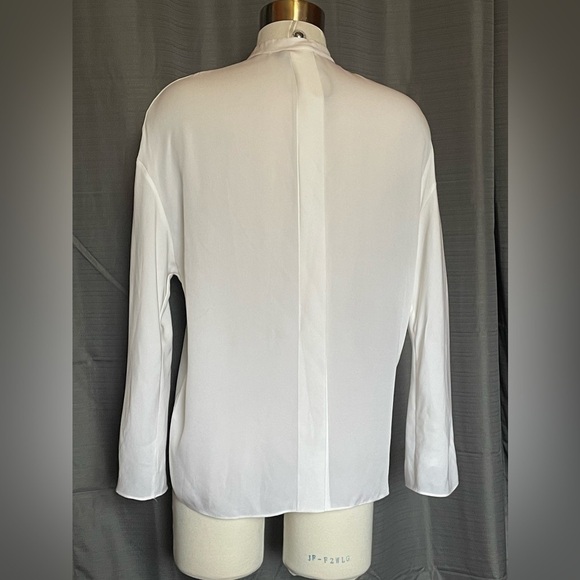 Vince 100% silk blouse - Picture 2 of 9